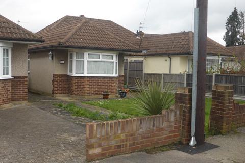 3 bedroom bungalow for sale, Walton on Thames