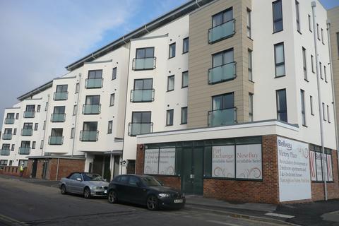 1 bedroom flat for sale, Addlestone