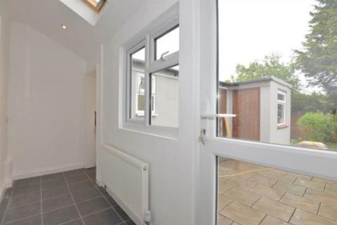 155 Murchison Road, London, E10 6LY