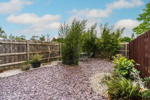 1 Gladeside, Bar Hill, Cambridge, CB23 8DY