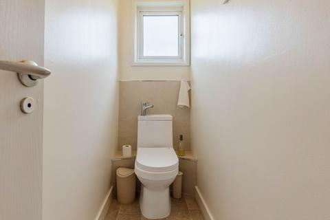 1 Gladeside, Bar Hill, Cambridge, CB23 8DY