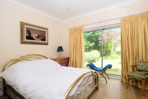 4 bedroom detached bungalow for sale, 90 Fairmile Lane, Cobham, KT11