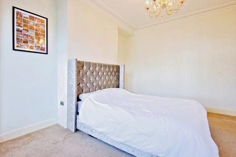 1 bedroom flat for sale, Ilfracombe Avenue, Southend-on-sea, SS1