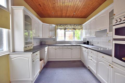 47 Selborne Road, London, N14 7DD