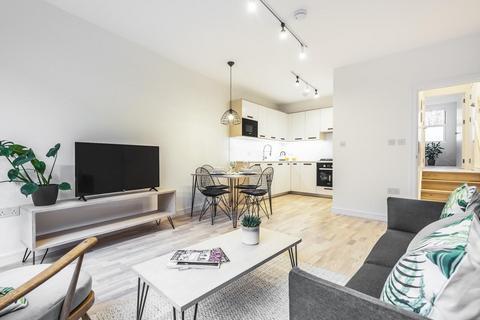Flat 2, 57 Maple Road, London, SE20 8LA