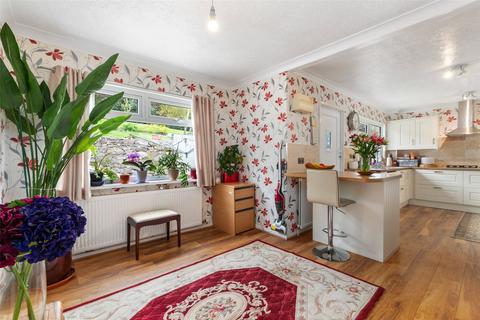 4 bedroom detached house for sale, Neyland Vale, Neyland, Milford Haven, Pembrokeshire, SA73