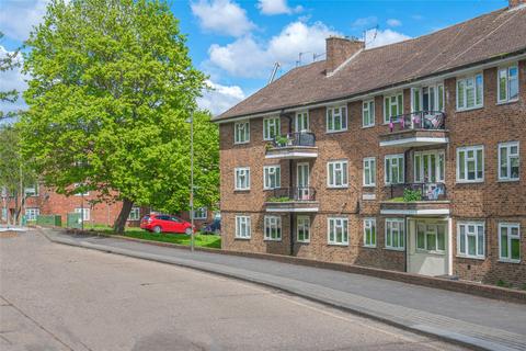 4 bedroom apartment for sale, The Grange, London, N2