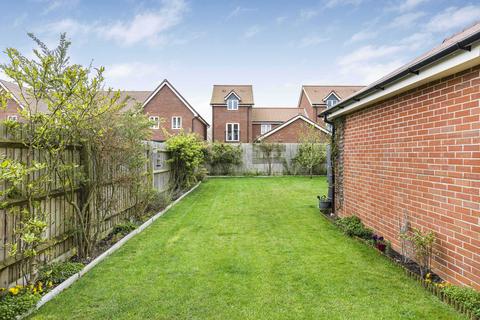30 Diamond Drive, Didcot, OX11 6FH