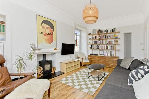 3 bedroom flat for sale, 25 Woodville Terrace, Leith, Edinburgh, EH6 8BZ