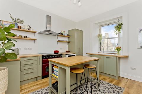 3 bedroom flat for sale, 25 Woodville Terrace, Leith, Edinburgh, EH6 8BZ