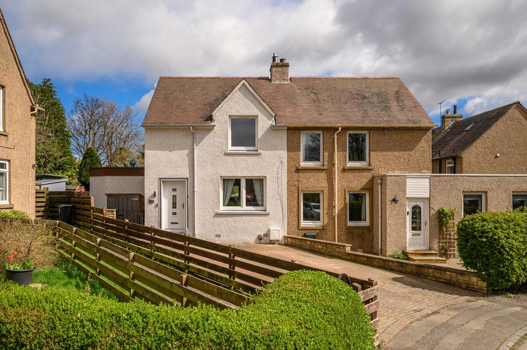 Drum Brae Drive, Edinburgh EH4 2 bed semidetached villa for sale £