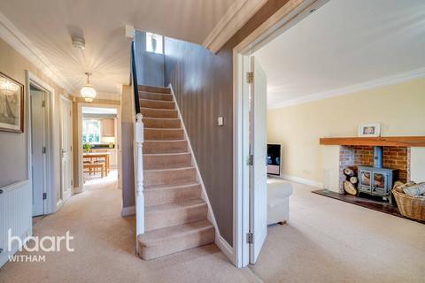 5 bedroom detached house for sale, The Street, Little Totham