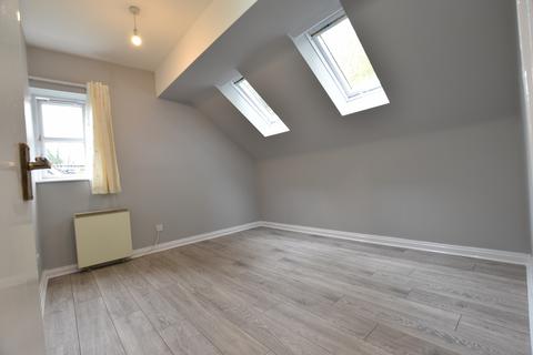 1 bedroom flat to rent, 30 Hart Hill Drive, Luton LU2