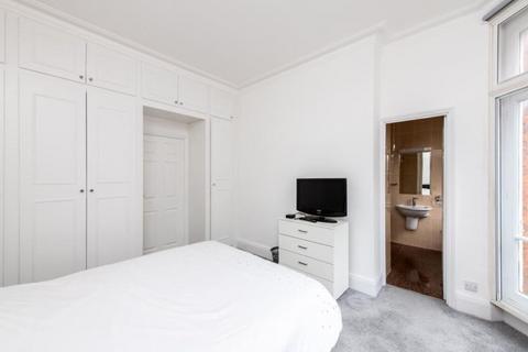 2 bedroom flat for sale, Maida Vale, London