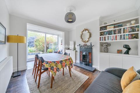 3 bedroom semi-detached house for sale, Selworthy Road, Catford