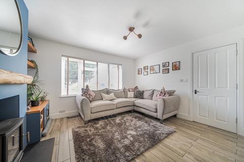 9 Cranmer Close, Ruislip, HA4 9QF