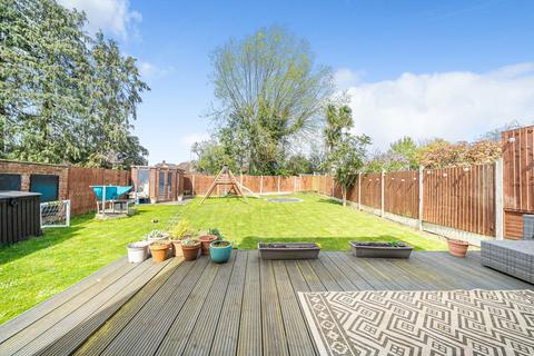 9 Cranmer Close, Ruislip, HA4 9QF