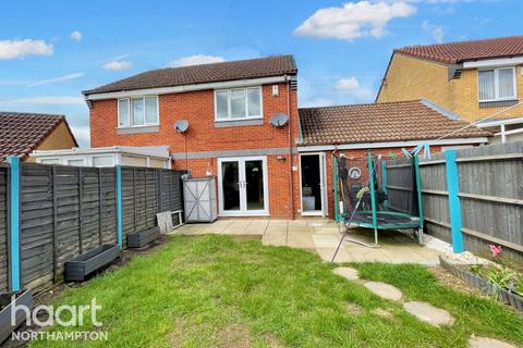 33 Millside Close, Northampton, NN2 7TR