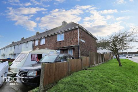 2 bedroom end of terrace house for sale, Manor Road, Queenborough