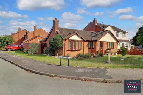2 bedroom detached bungalow for sale, Crawley Lane, Burton-On-Trent DE13