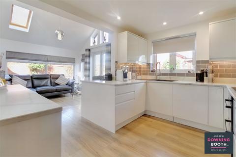 15 Crawley Lane, Kings Bromley, Burton-on-trent, DE13 7JF