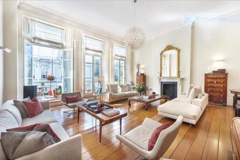 4 bedroom apartment for sale, Queen's Gate Gardens, London, SW7