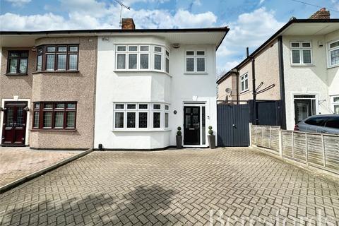 3 bedroom semi-detached house for sale, Cecil Avenue, Hornchurch, RM11