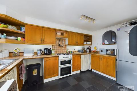 2 bedroom terraced house for sale, Forde Close, Newton Abbot