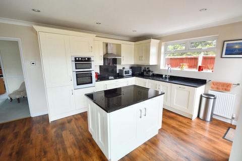 4 bedroom detached house for sale, St Augustines, Thorpe Bay, SS1
