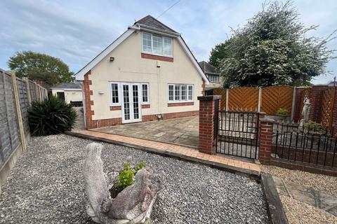 3 bedroom bungalow for sale, Stanley Green Road, Oakdale , Poole, BH15