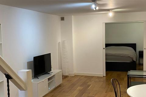 1 bedroom apartment to rent, Manningtree Street, London, E1