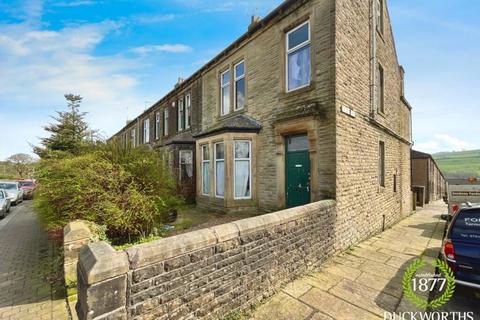 6 bedroom property for sale, Keighley Road, Colne, Lancashire, BB8 0PJ