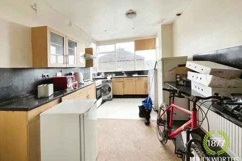 6 bedroom property for sale, Keighley Road, Colne, Lancashire, BB8 0PJ