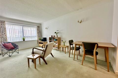 1 bedroom apartment for sale, Milford Road, Pennington, Lymington, Hampshire, SO41