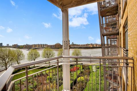 2 bedroom apartment for sale, Dundee Wharf, E14