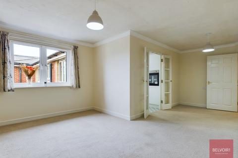 2 bedroom flat for sale, Maxime Court, Sketty, Swansea, SA2