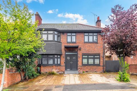 5 bedroom semi-detached house for sale, Foster Road, Acton, W3