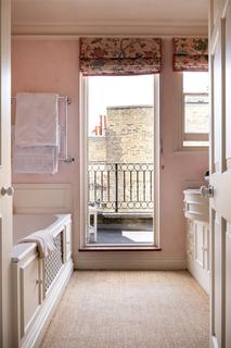 4 Redesdale Street, London, SW3 4BH