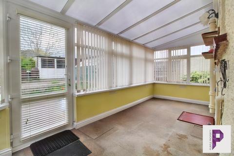 2 bedroom bungalow for sale, Begonia Avenue, Gillingham, Kent, ME8