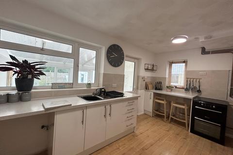 30 Kay Crescent, Bodmin, PL31 1QU