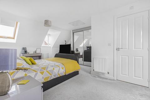 4 bedroom semi-detached house for sale, Nash Road, Upper Heyford, OX25