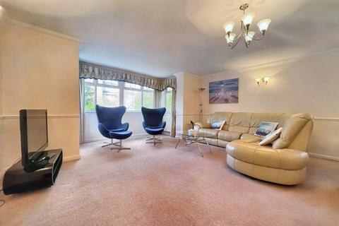 2 bedroom flat for sale, Canford Cliffs