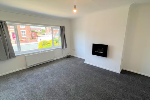 3 bedroom semi-detached house to rent, Oaktree Avenue, Preston PR2