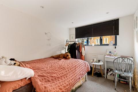 1 bedroom flat to rent, Dover Road, Folkestone, Folkestone, CT20