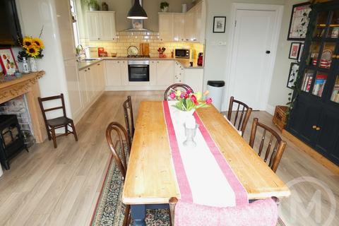 702 Devonshire Road, Blackpool, FY2 0AP