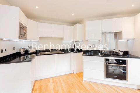 1 bedroom apartment to rent, St. Annes Street, Canary Wharf E14