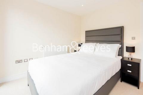 1 bedroom apartment to rent, St. Annes Street, Canary Wharf E14