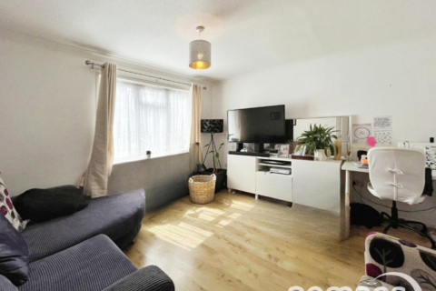 2 bedroom end of terrace house for sale, Gershwin Road, Basingstoke, Hampshire