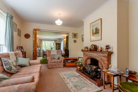 2 bedroom bungalow for sale, Waterlane, Oakridge, Stroud, Gloucestershire, GL6