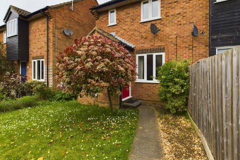 2 bedroom terraced house to rent, The Brambles, Bar Hill, Cambridge
